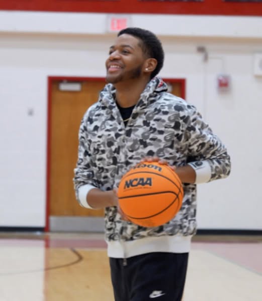 Davis Randle Death: duPont Manual Senior Basketball Player Dies After Cancer Battle